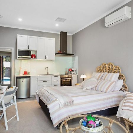 Haven Studio Hideaway Near Airport Perth Exterior foto